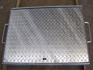 冠成丝网xx供应镀锌钢格板，热镀锌钢格板，冷镀锌钢格板